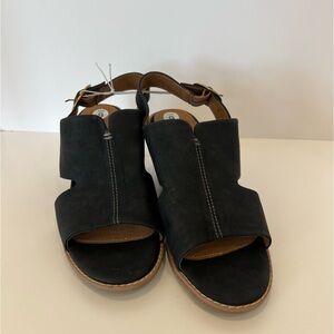 Euro soft by Sofft Women’s block heel Taite comfort Size 9